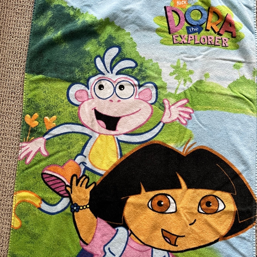 VINTAGE DORA THE EXPLORER BEACH TOWEL
